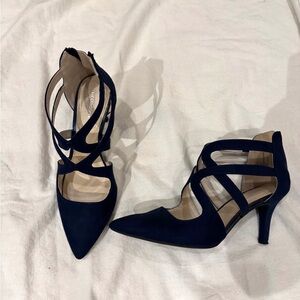Women’s Liz Claiborne Helen d’Orsay strappy heels - size 8.5